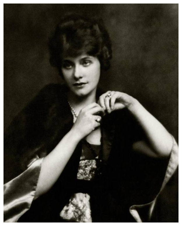 Elsie Ferguson