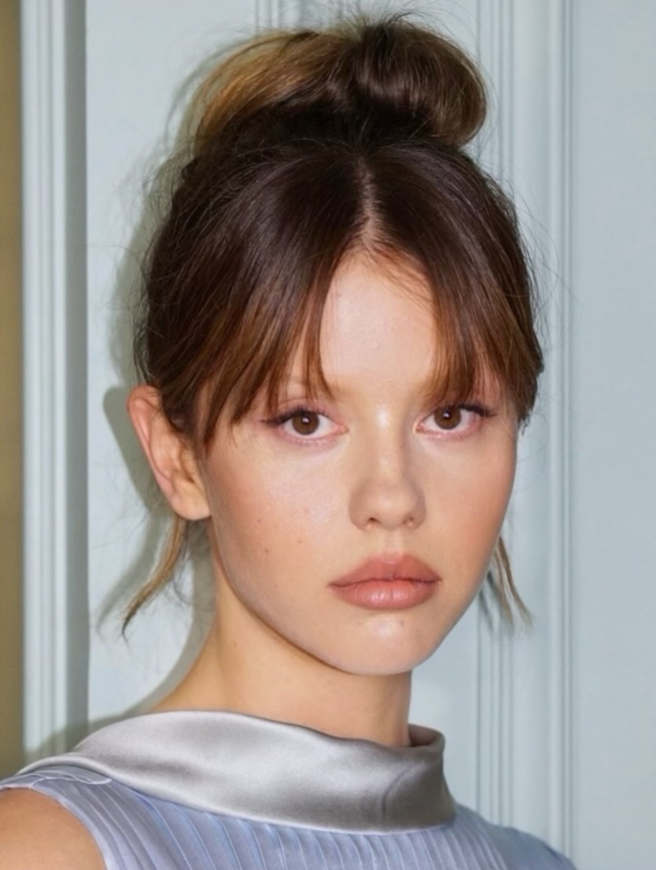 Mia Goth