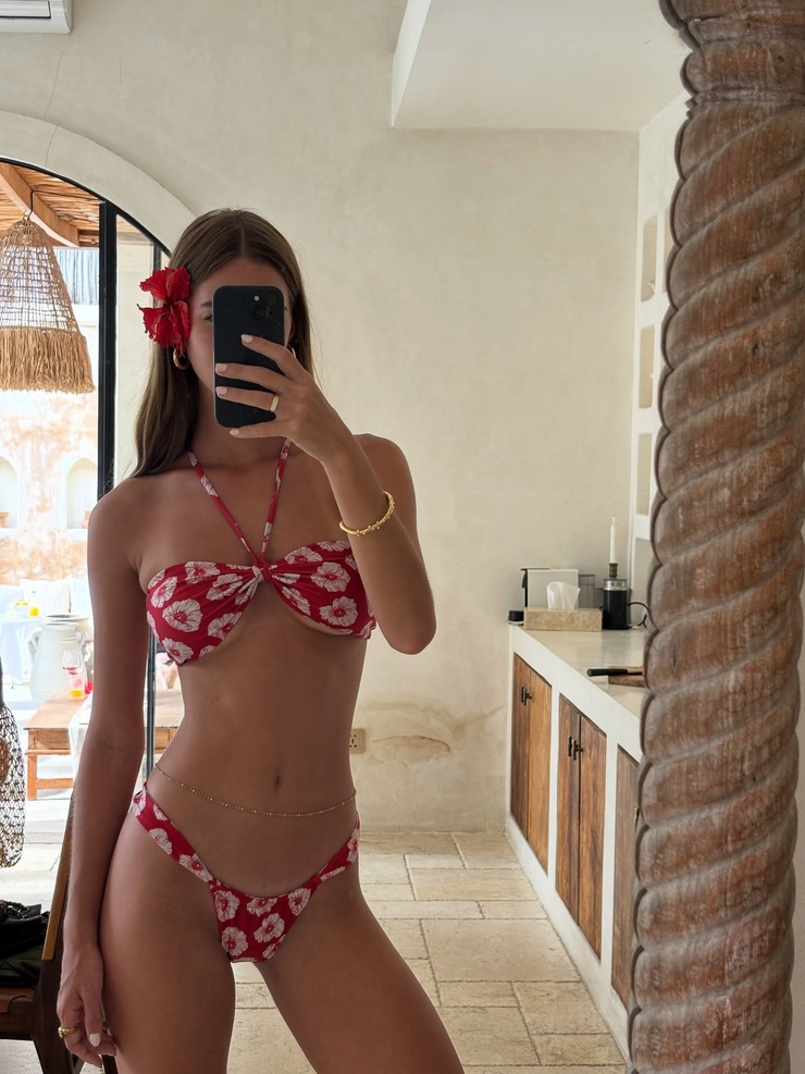Emily Feld