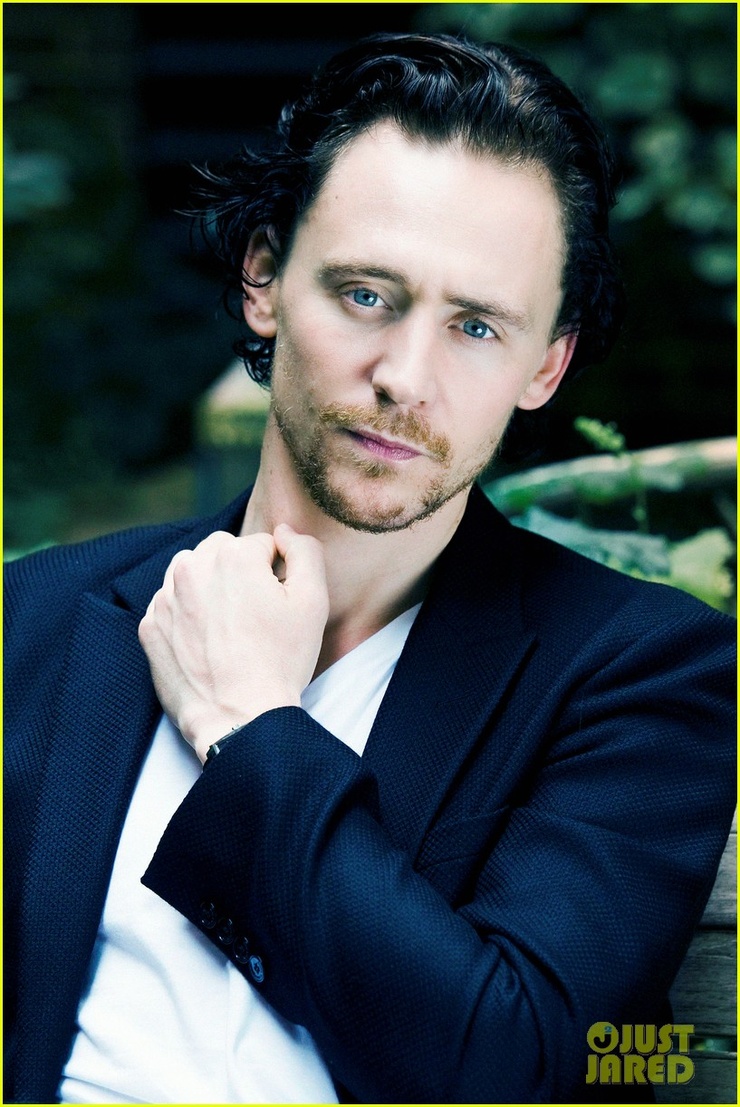 Tom Hiddleston Tom Hiddleston