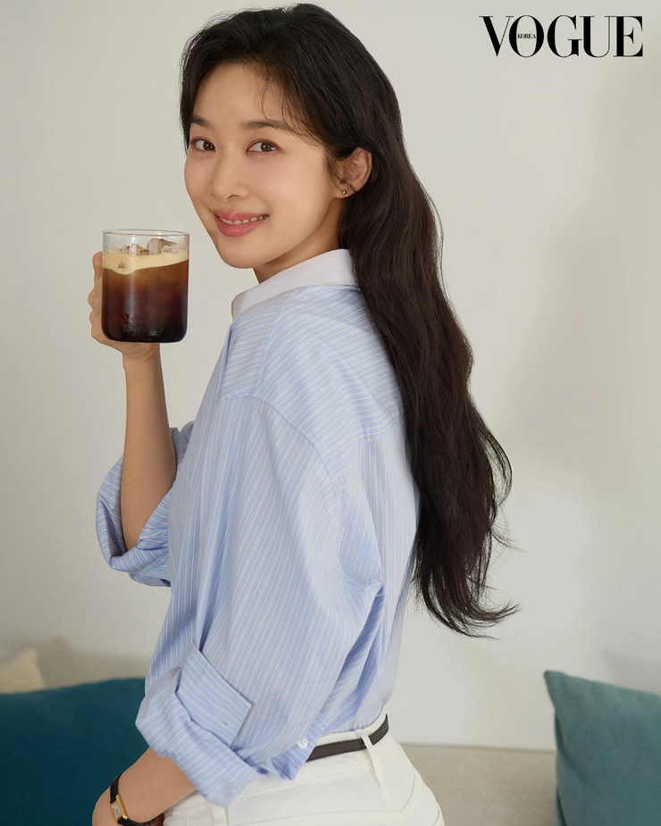 Cheong-a Lee