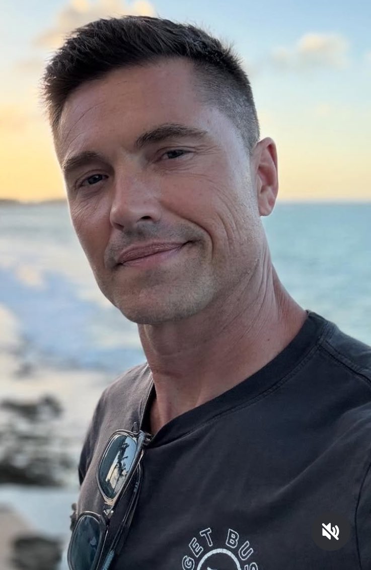 Eric Winter