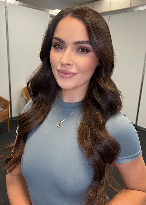 Laura Fox