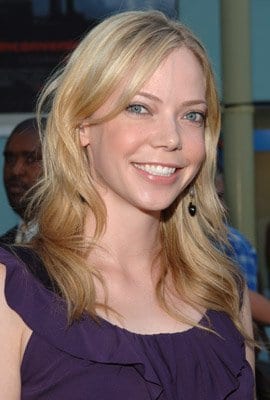 Riki Lindhome