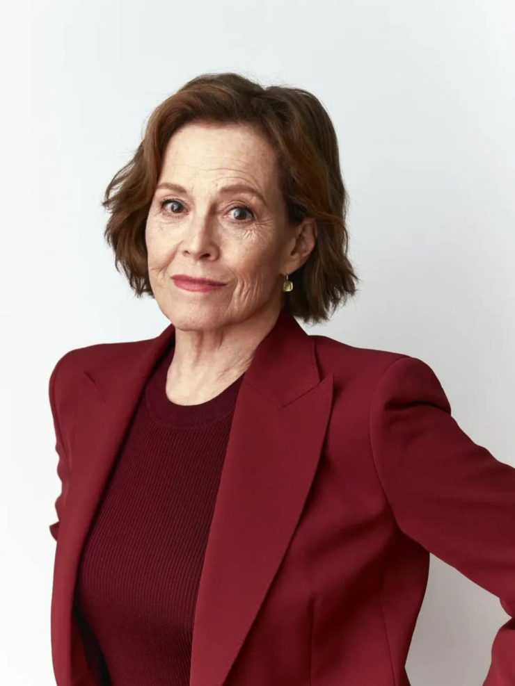 Sigourney Weaver