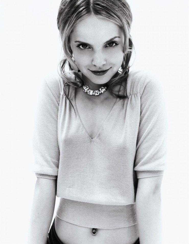 Mena Suvari Mena Suvari