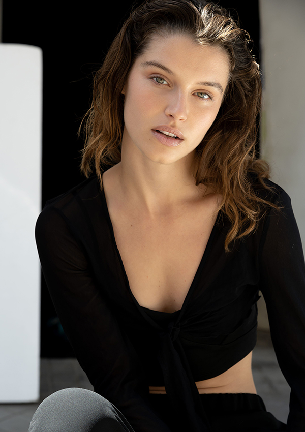 Zoe Jade