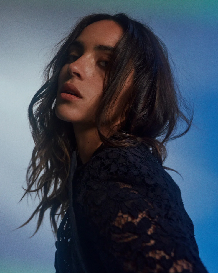 Adria Arjona