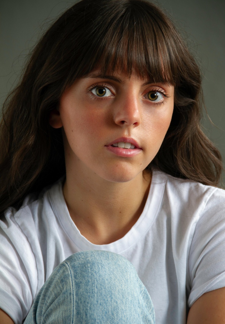Georgi James