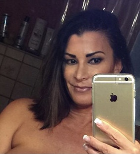 Picture of Lisa Marie Varon