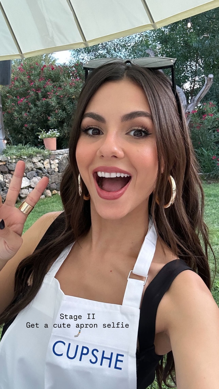 Victoria Justice Victoria Justice