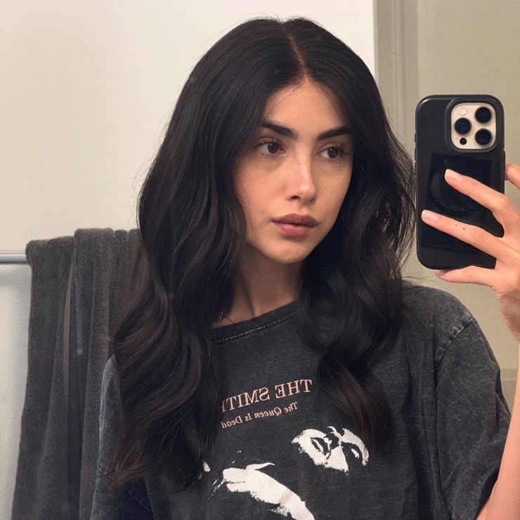 Alexa Mansour Alexa Mansour