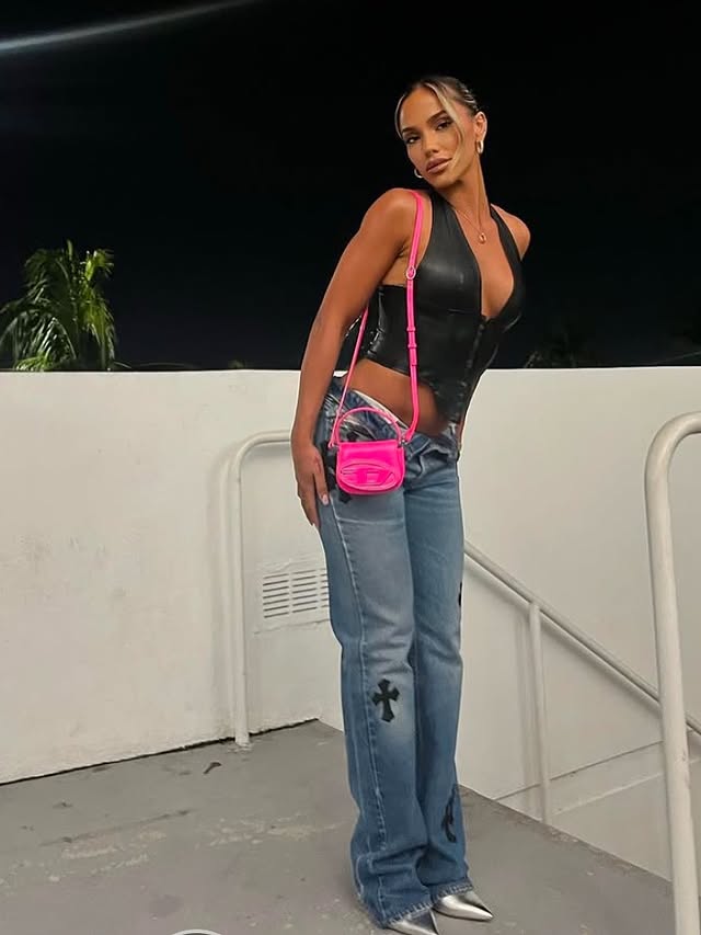 Giuliana Ava
