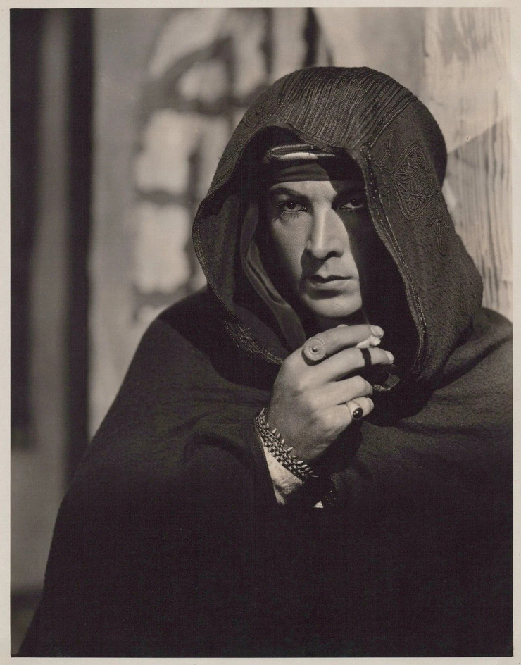 Rudolph Valentino