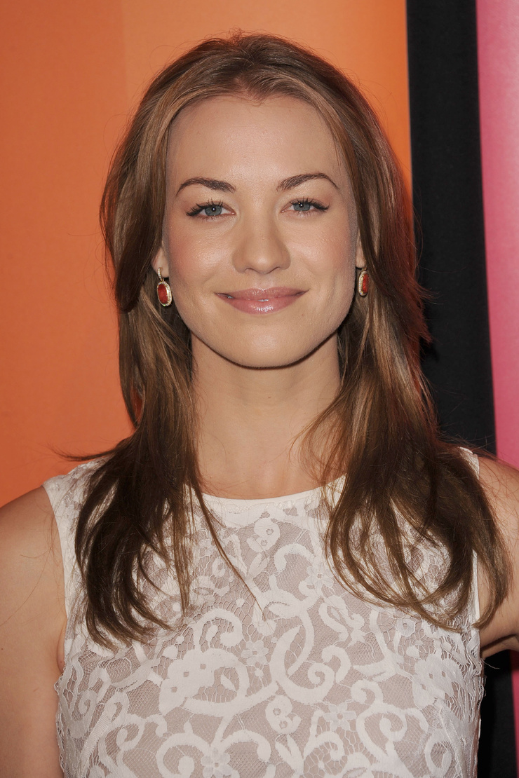 Yvonne Strahovski Yvonne Strahovski