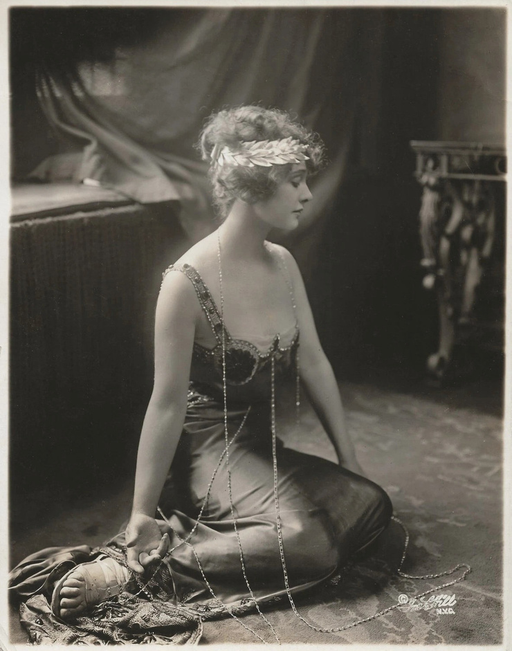 Elsie Ferguson