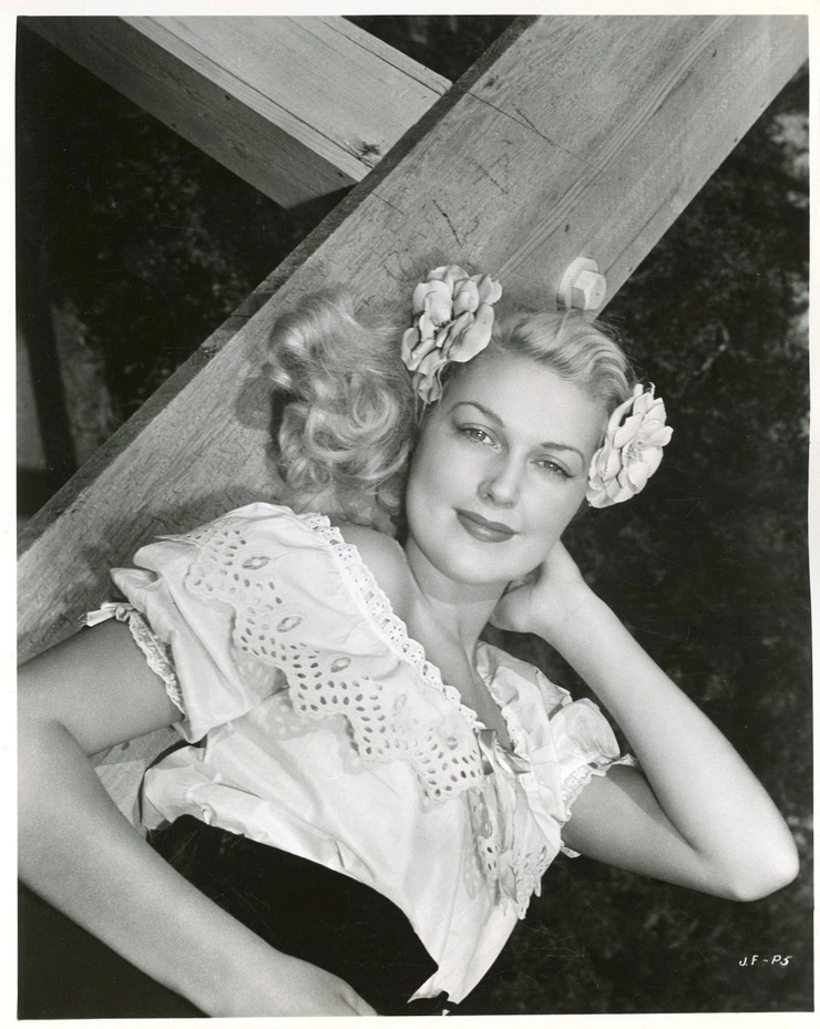 Joan Shawlee