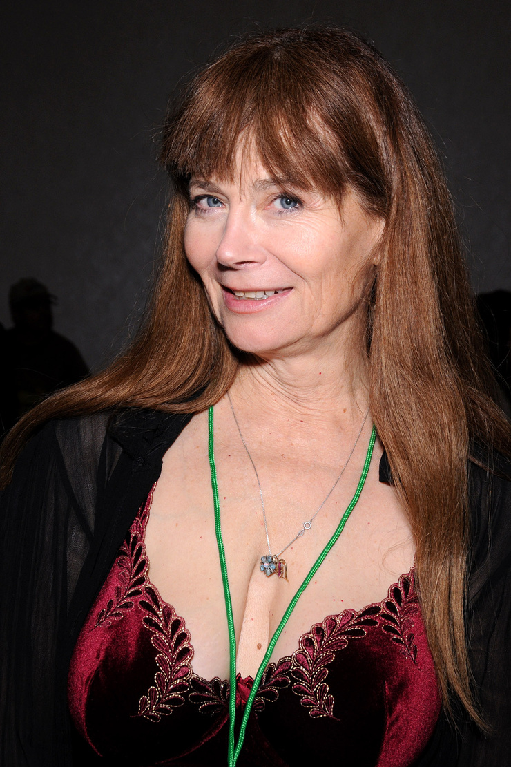 Veronica Hart