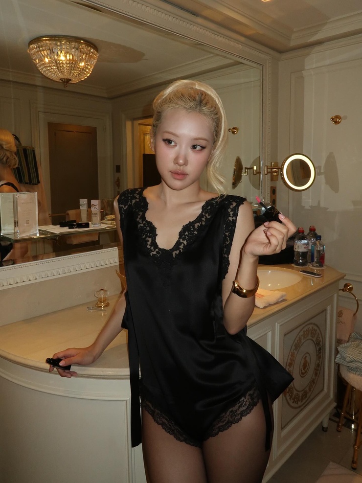 Roseanne Park