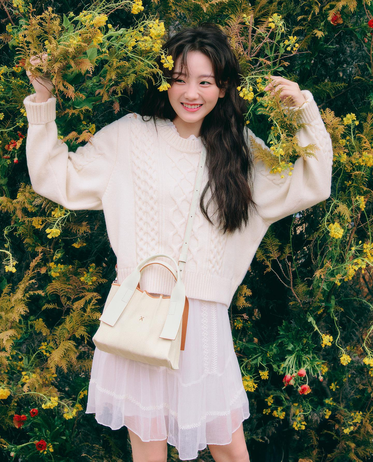 Yi-Hyun Cho