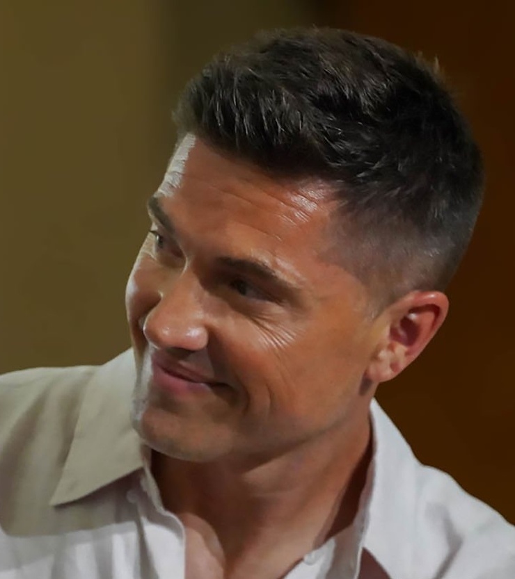 Eric Winter