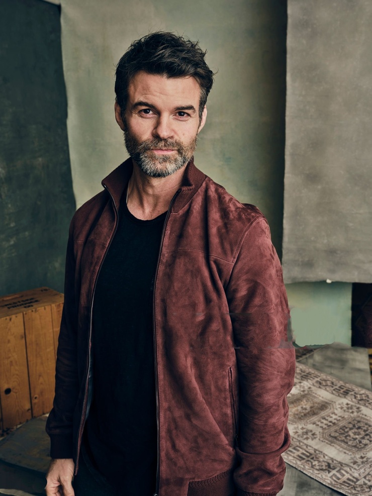 Daniel Gillies