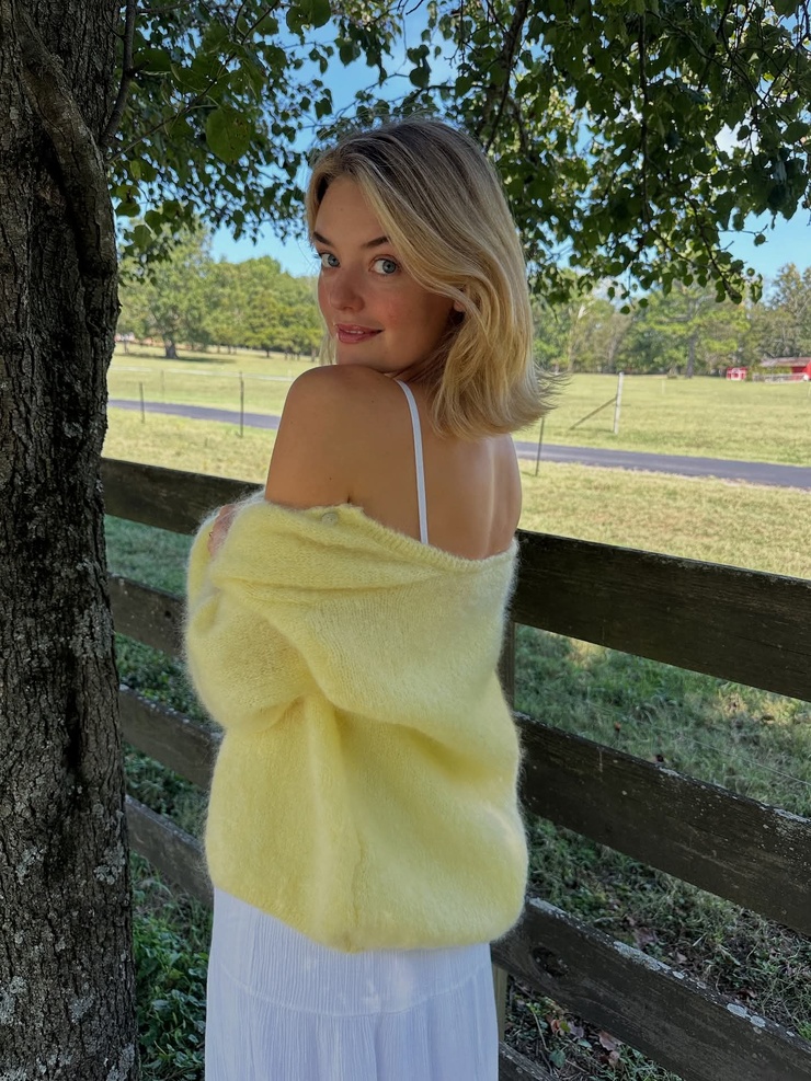 Willow Hand
