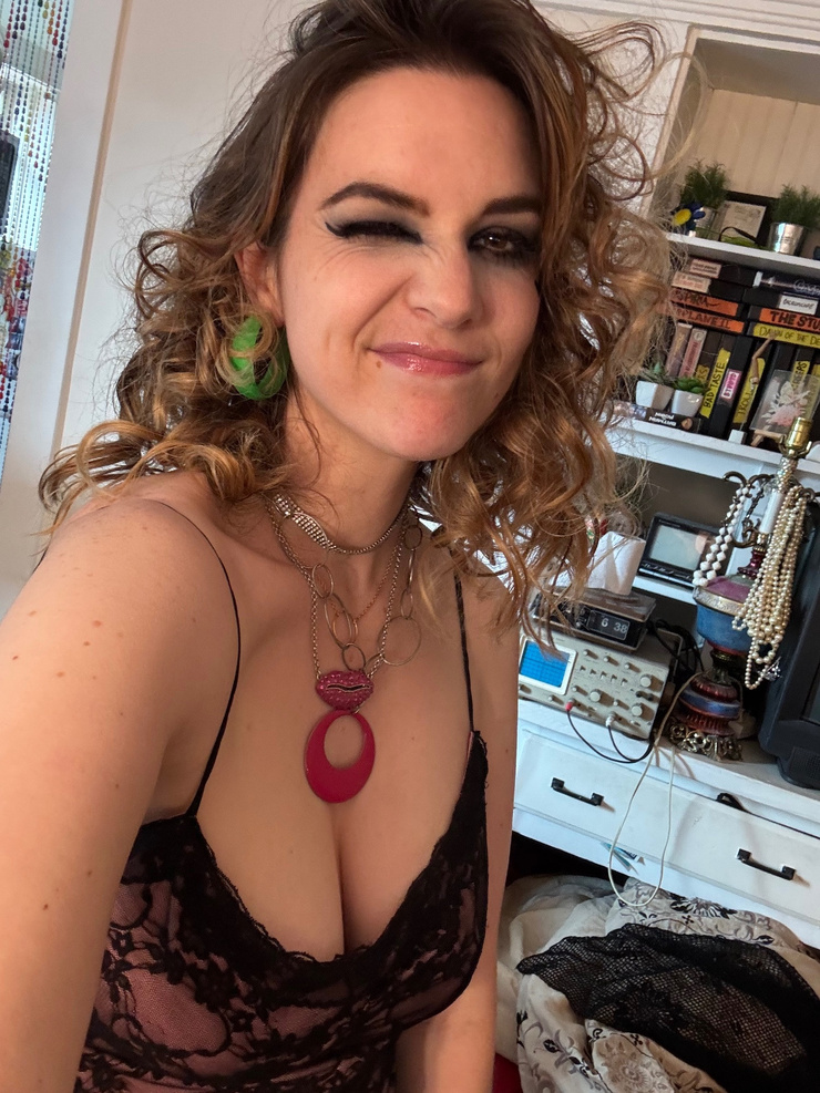 Sarah Z