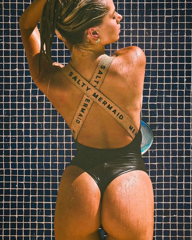 Nomi Sheridan Nomi Sheridan