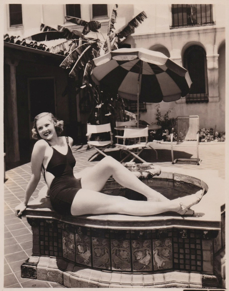 Esther Brodelet