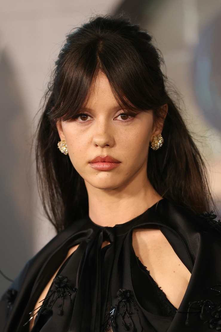 Mia Goth Mia Goth