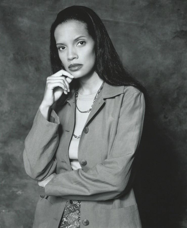 Shari Headley