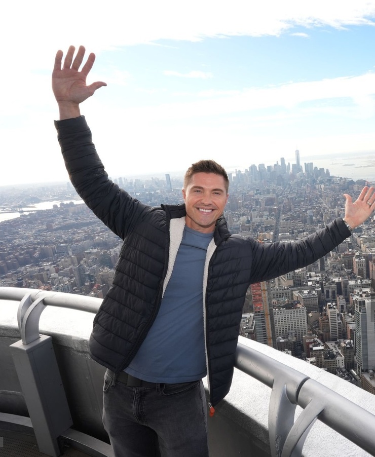 Eric Winter