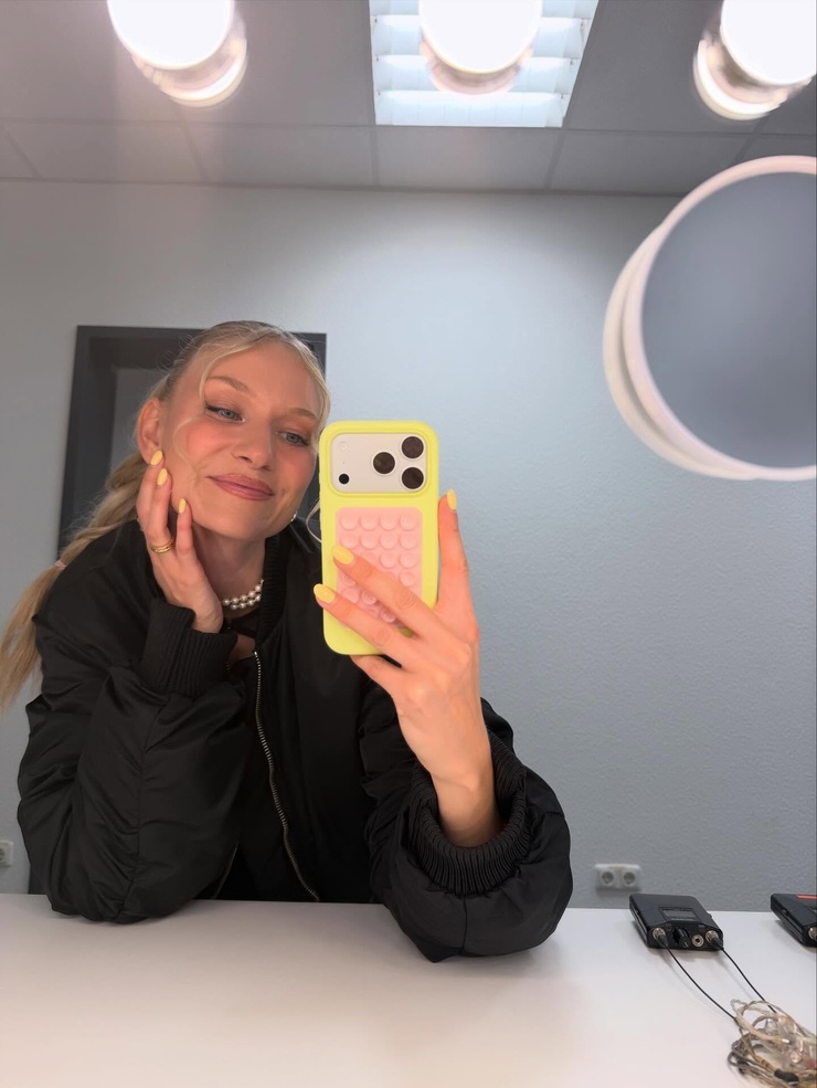 Carolin Niemczyk Carolin Niemczyk