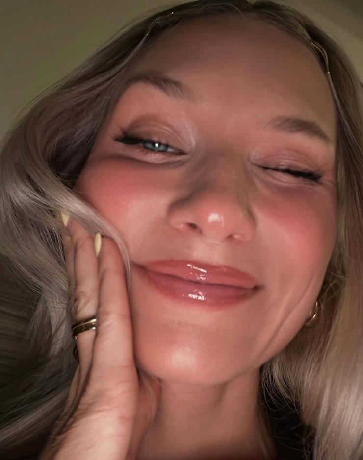 Carolin Niemczyk Carolin Niemczyk