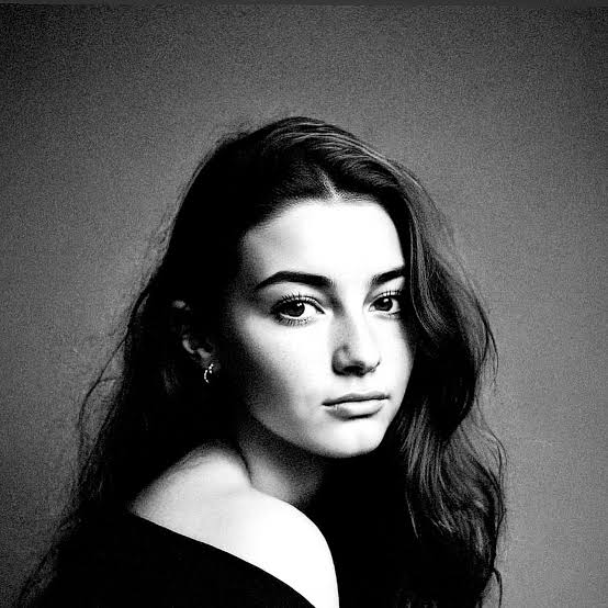Lilly Aspell
