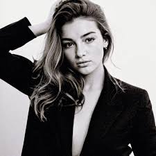 Lilly Aspell