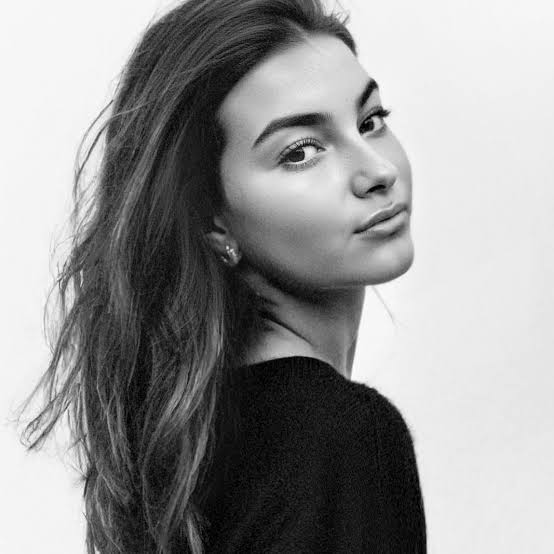 Lilly Aspell