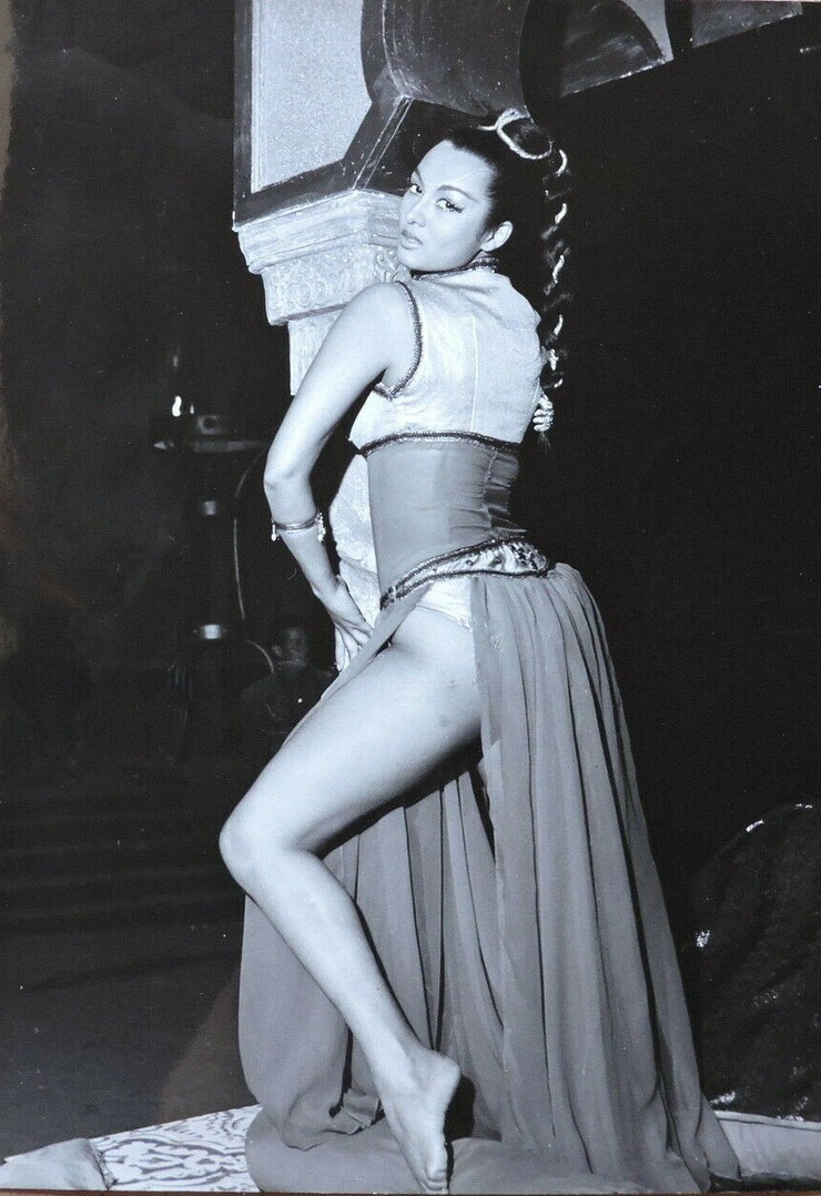Bella Cortez Bella Cortez