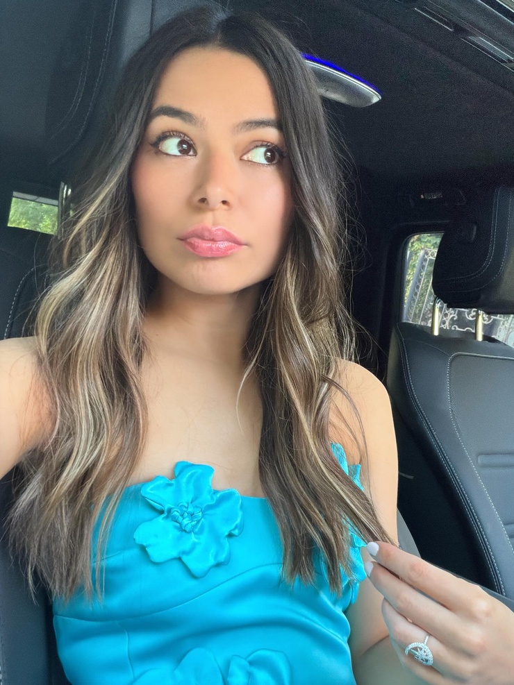 Miranda Cosgrove