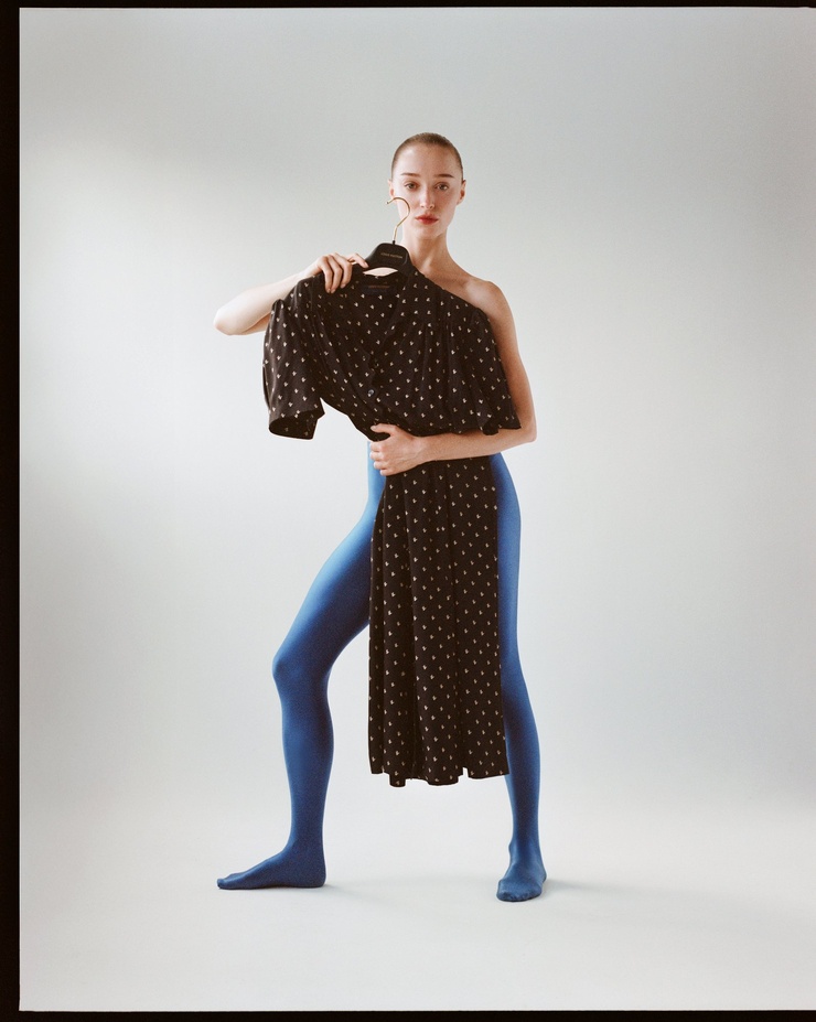 Phoebe Dynevor Phoebe Dynevor