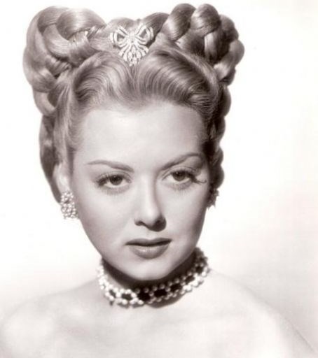 Adele Mara