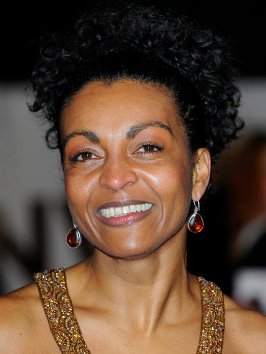 Adjoa Andoh