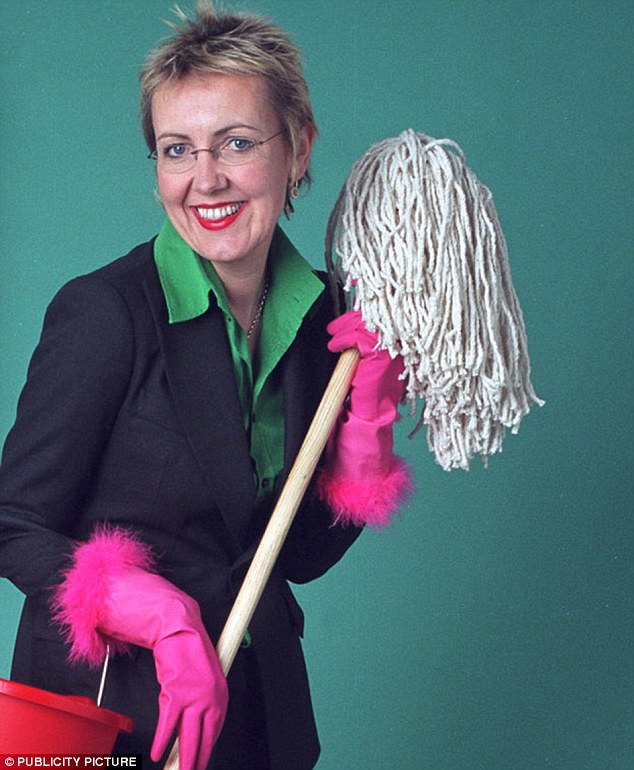 Aggie MacKenzie