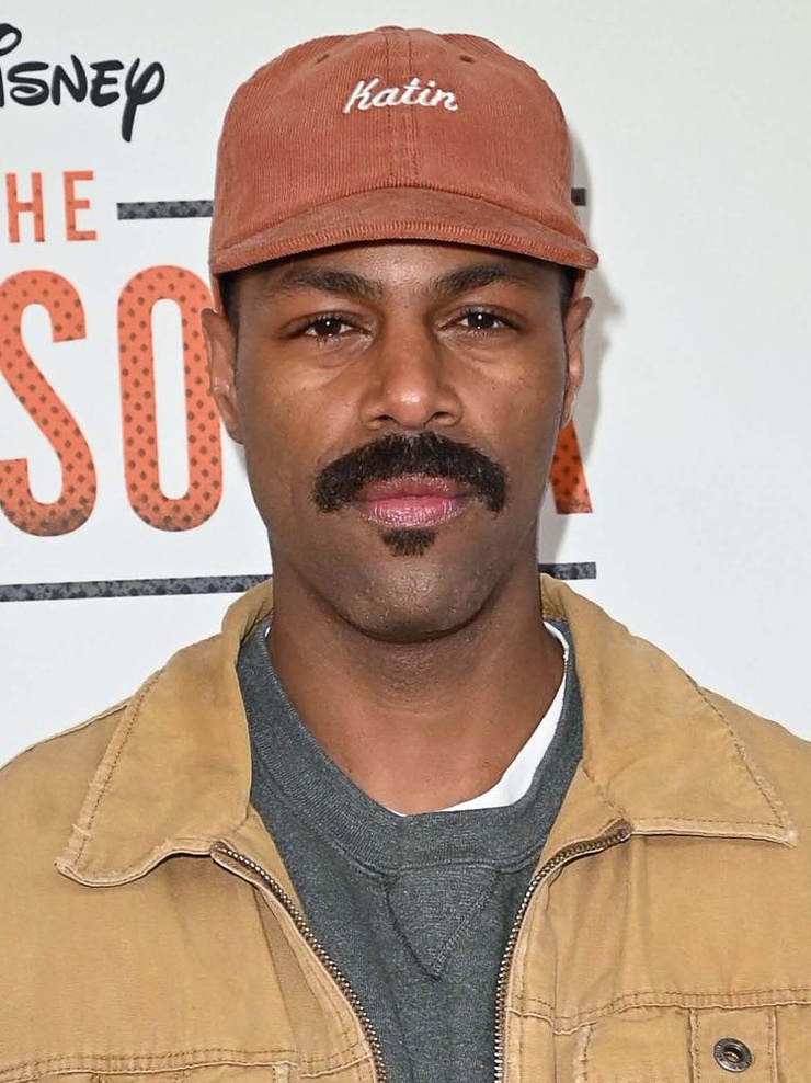DeVaughn Nixon