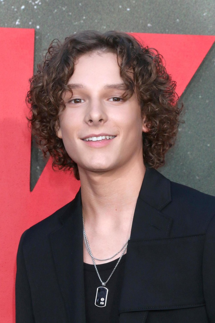 Mason Thames