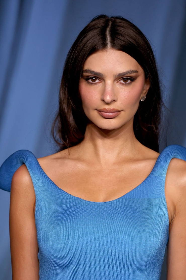 Emily Ratajkowski Emily Ratajkowski