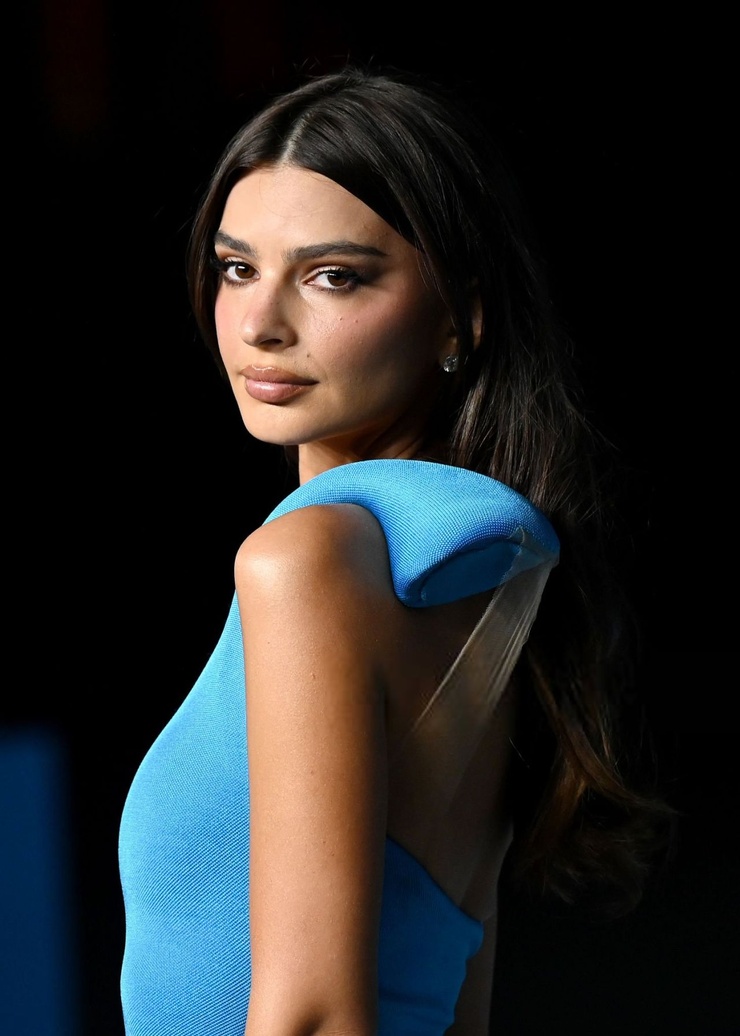Emily Ratajkowski Emily Ratajkowski