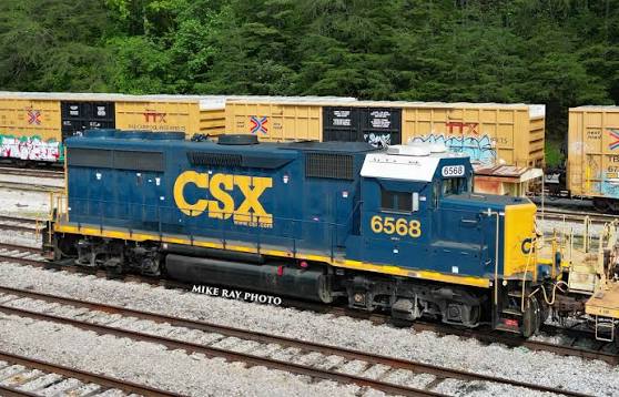 CSX GP40-3