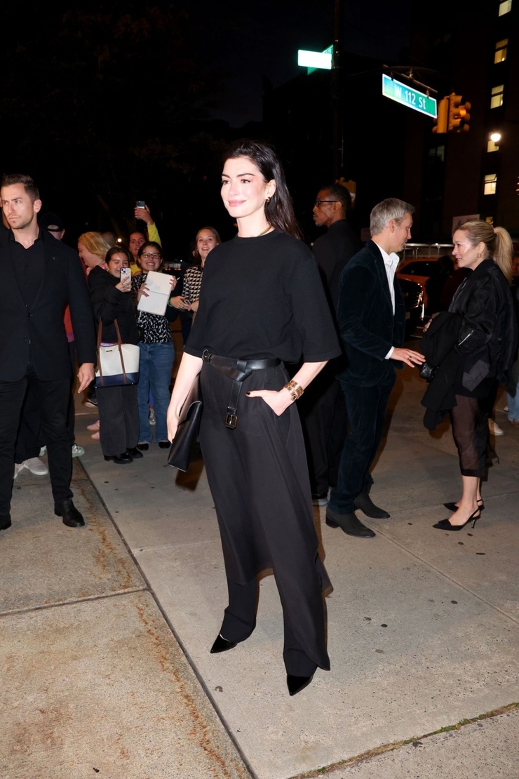 Anne Hathaway